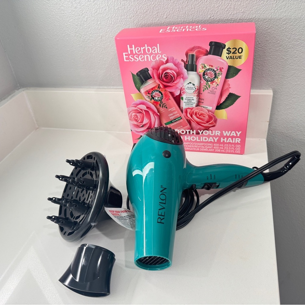 Hair Care Set + free stuff